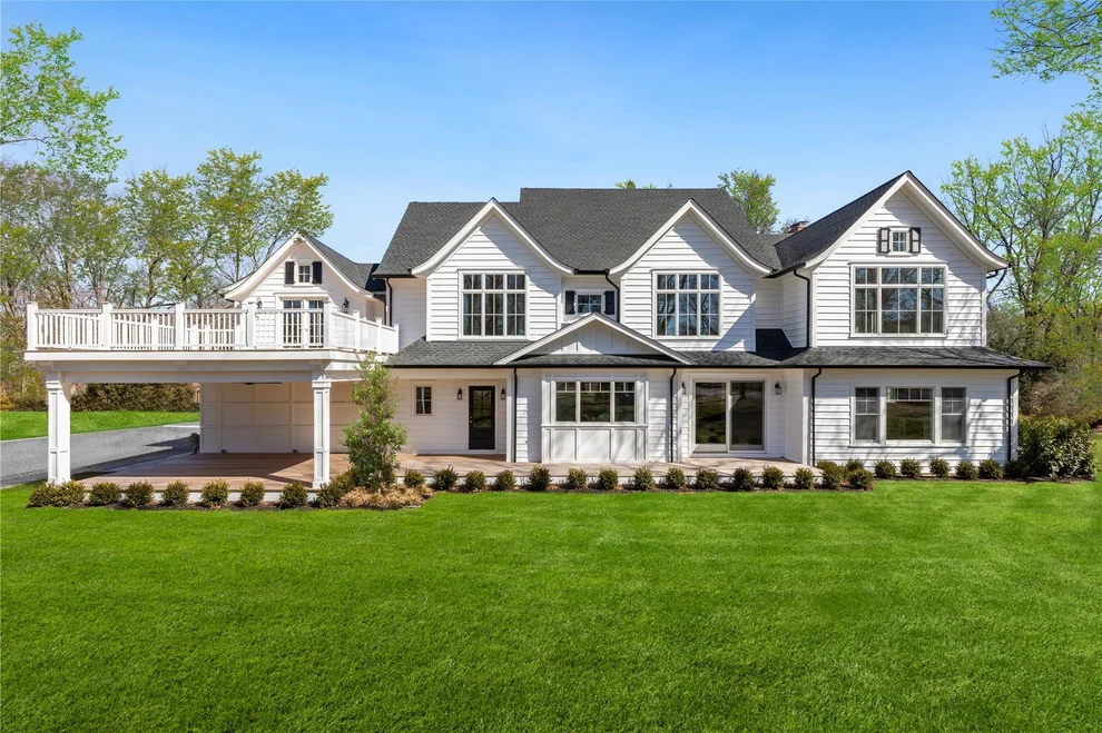 Unit for sale at 1132 Cedar Swamp Road, Oyster Bay, NY 11545