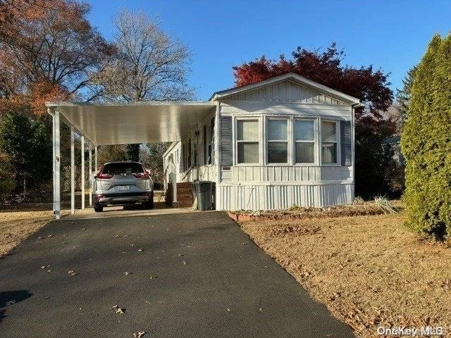Unit for sale at 39B Witt Lane, Riverhead, NY 11931