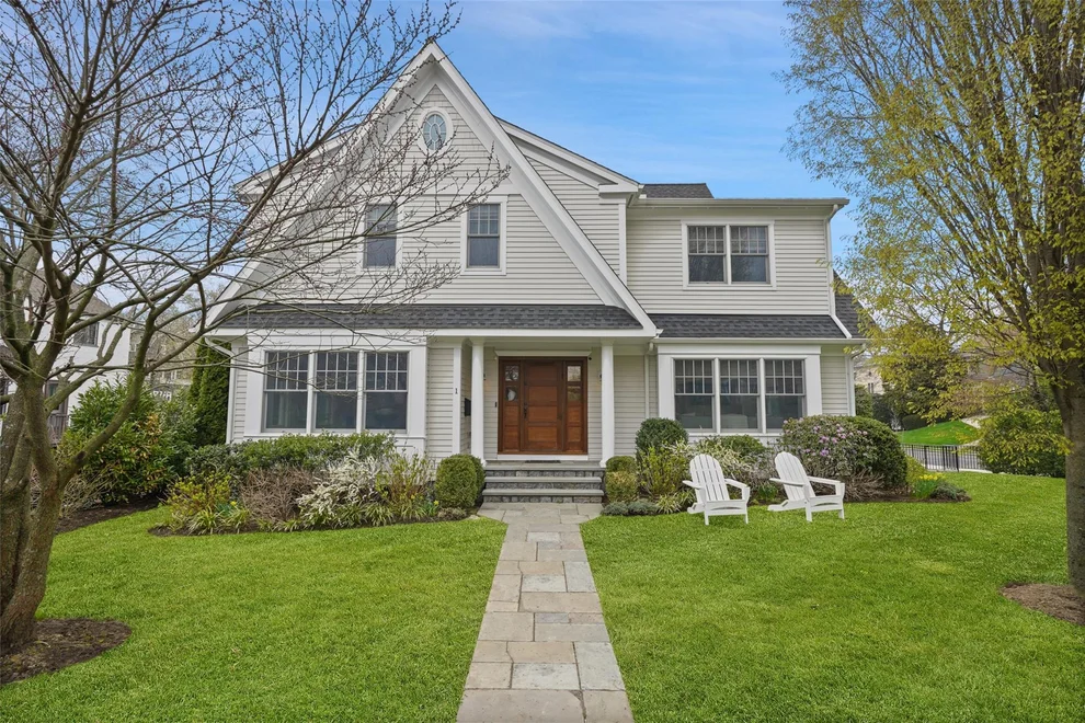 Unit for sale at 1 Iden Avenue, Mamaroneck, NY 10538