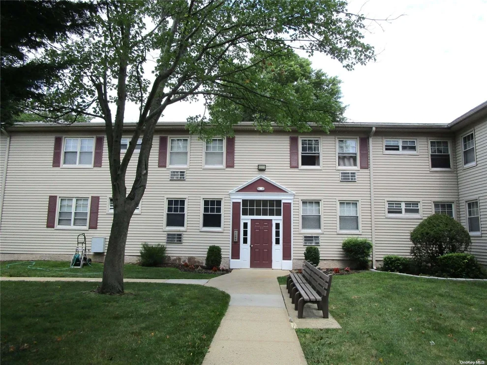 Unit for sale at 324 Post, North Hempstead, NY 11590