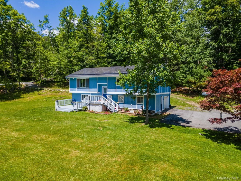 Unit for sale at 20 Patrick Drive, Mamakating, NY 12721