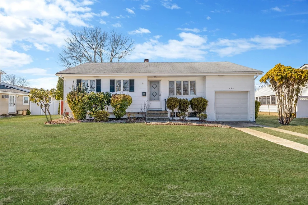 Unit for sale at 498 Belmore Avenue, Islip, NY 11752