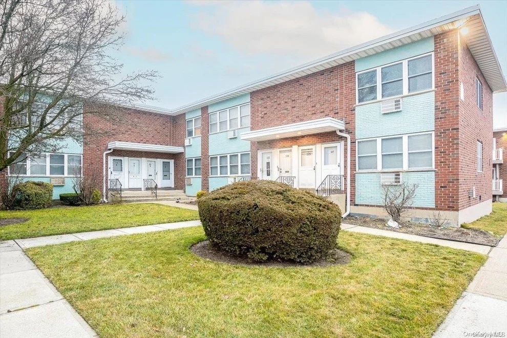 Unit for sale at 123 Farber Drive, Babylon, NY 11704