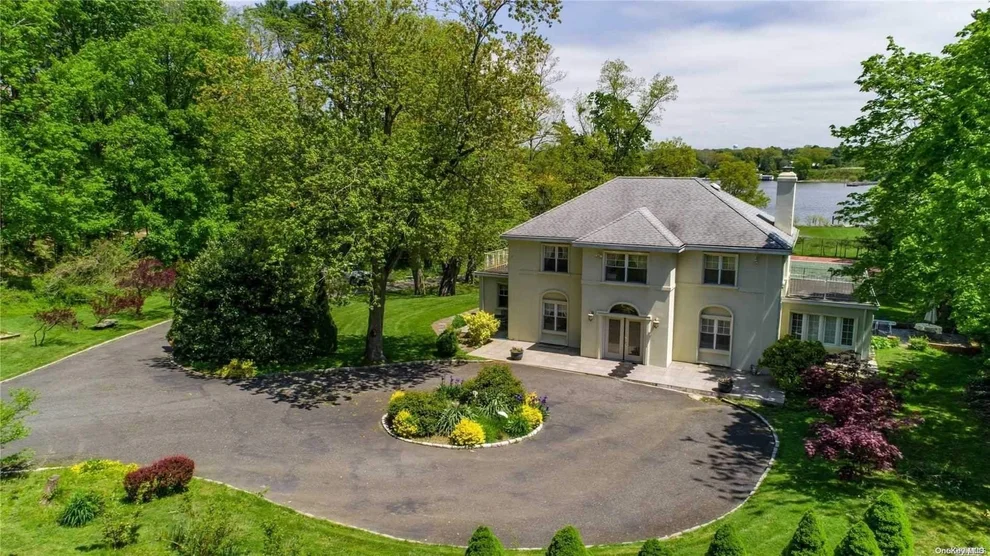 Unit for sale at 380 E Shore Road, North Hempstead, NY 11023