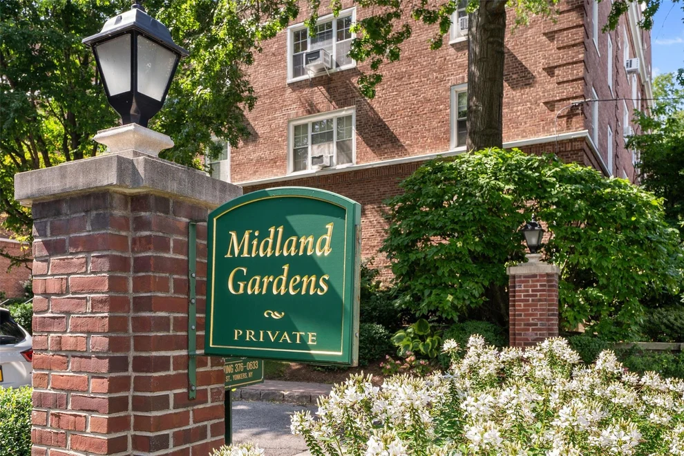 Unit for sale at 9 Midland Gardens, Eastchester, NY 10708