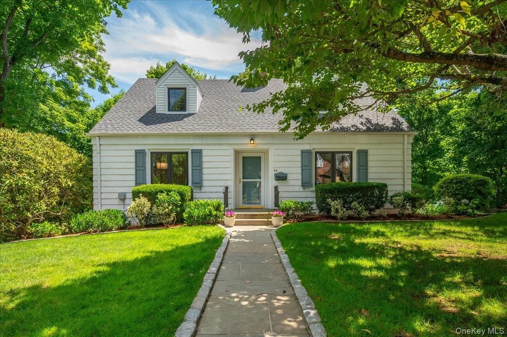 Unit for sale at 55 Argyle Road, Greenburgh, NY 10583