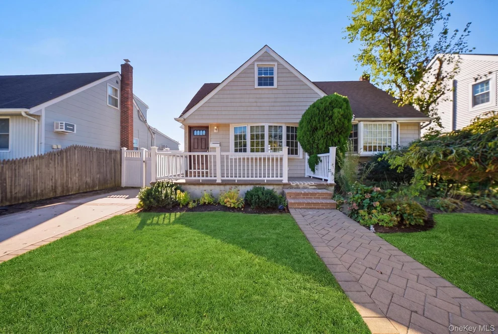 Unit for sale at 558 W Market Street, Long Beach, NY 11561