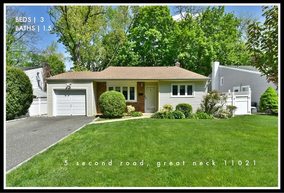 Unit for sale at 5 SECOND Road, North Hempstead, NY 11021