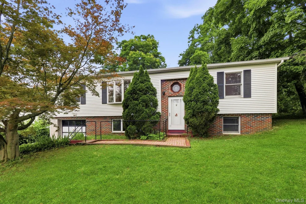 Unit for sale at 86 Spackenkill Road, Poughkeepsie, NY 12603