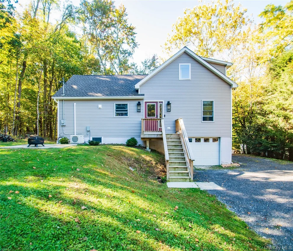 Unit for sale at 7 Phillips Road, LaGrange, NY 12603