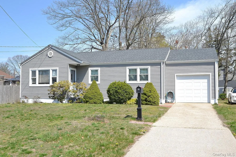 Unit for sale at 229 Ferndale Boulevard, Islip, NY 11751