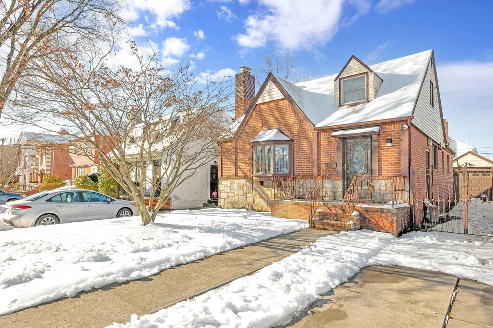 Unit for sale at 7564 184th Street, New York, NY 11366