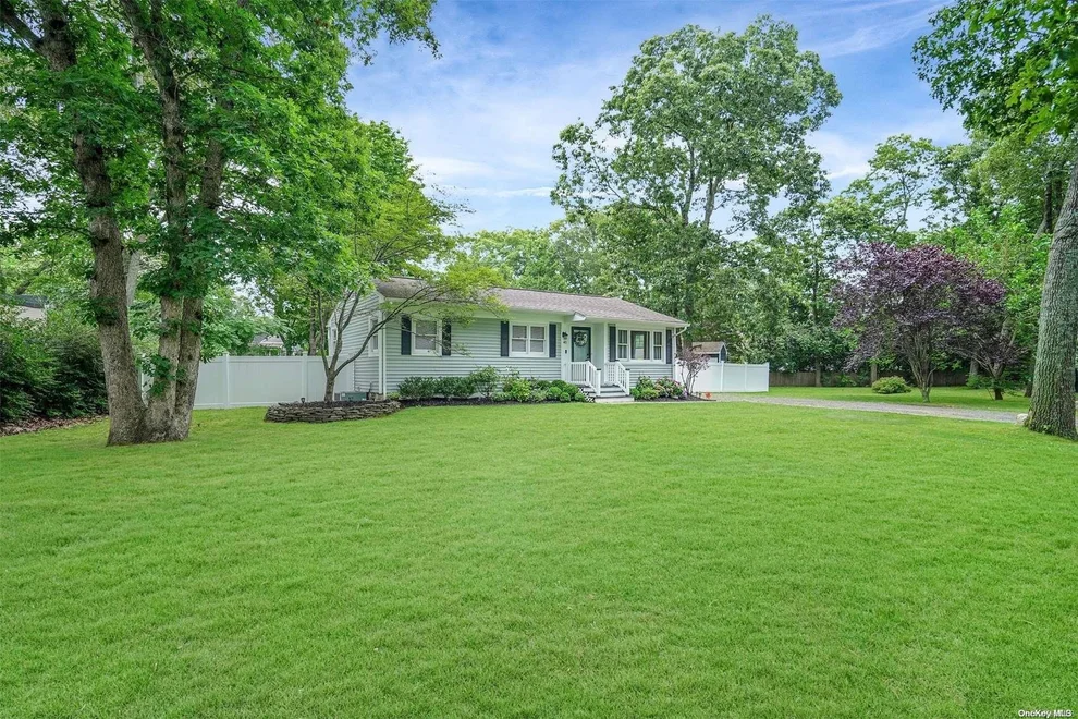 Unit for sale at 40 Cove Street, Riverhead, NY 11901