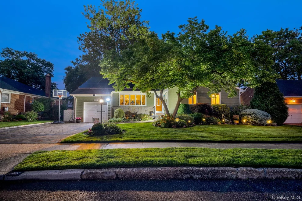 Unit for sale at 622 Harrison Avenue, Hempstead, NY 11554