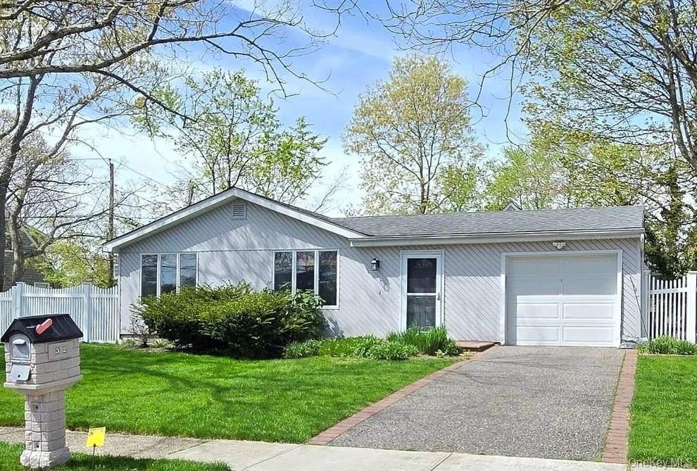 Unit for sale at 32 Plaza Lane, Brookhaven, NY 11784