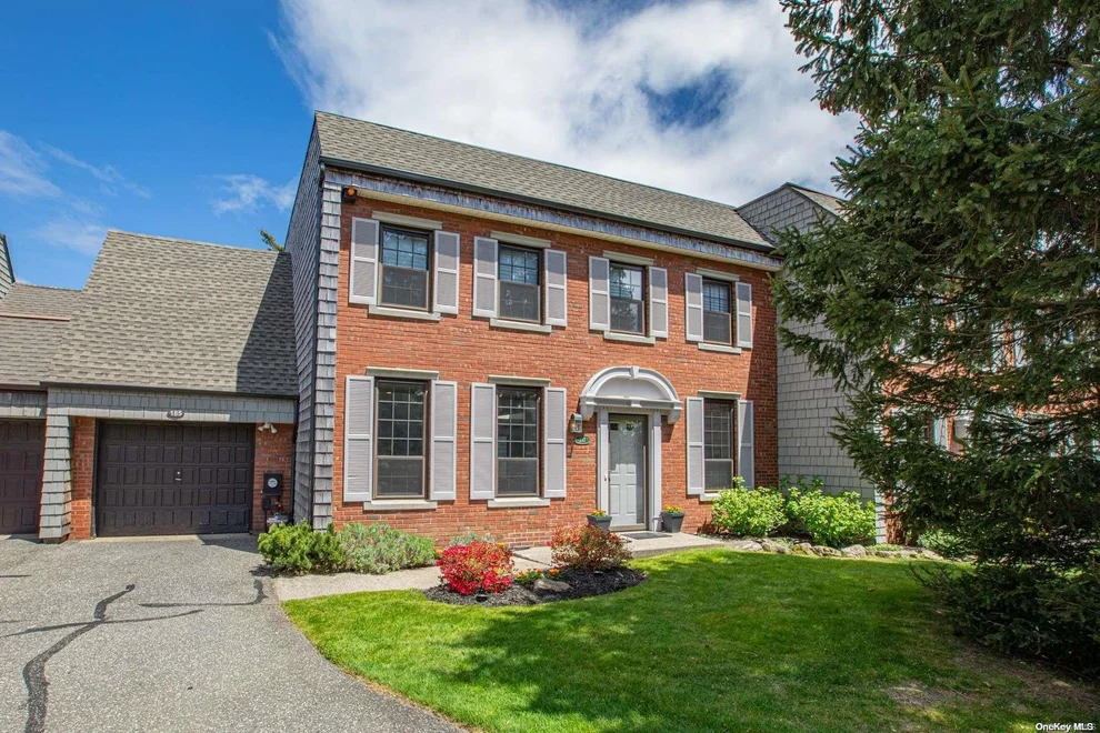 Unit for sale at 185 Captain's Way, Islip, NY 11706