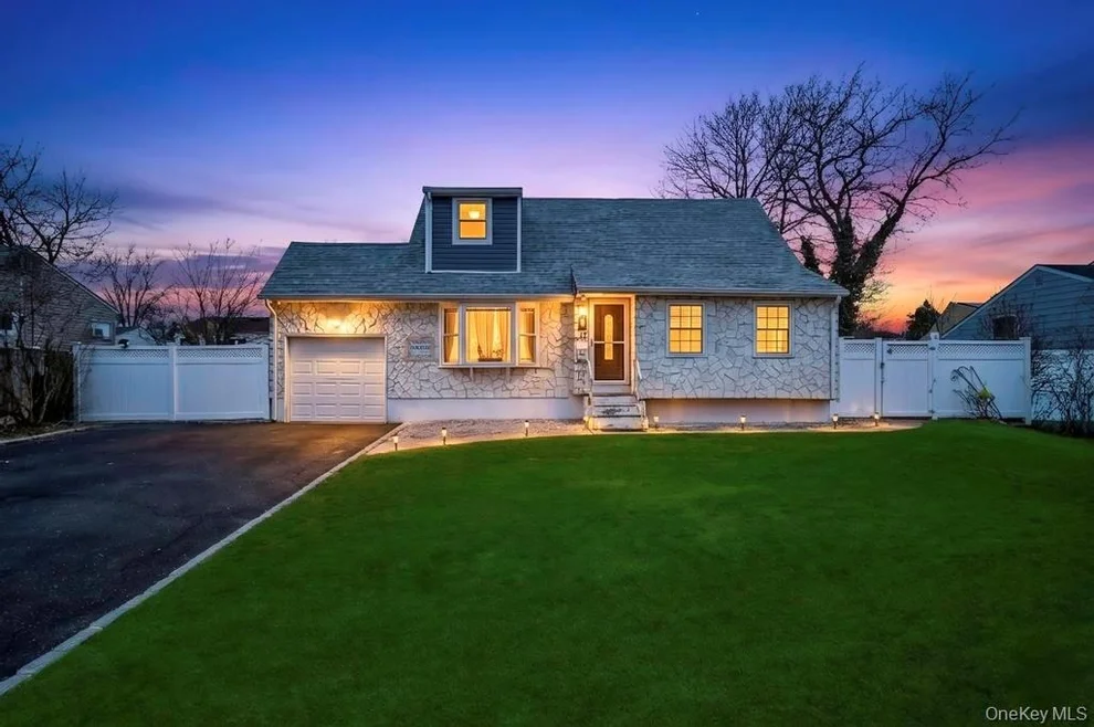 Unit for sale at 41 Walton Street, Islip, NY 11717