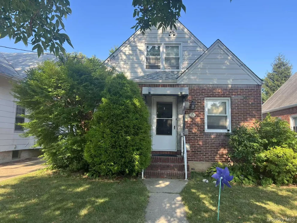 Unit for sale at 119 Emerson Avenue, North Hempstead, NY 11001