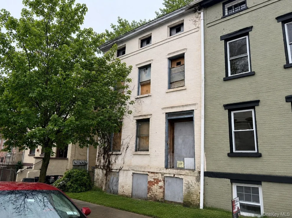 Unit for sale at 169 Chambers Street, Newburgh (City), NY 12550