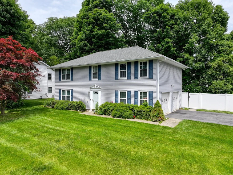Unit for sale at 23 Hawkins Street, Poughkeepsie (Town), NY 12601