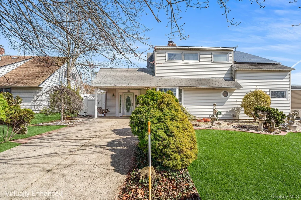 Unit for sale at 116 Red Maple Drive N, Hempstead, NY 11756