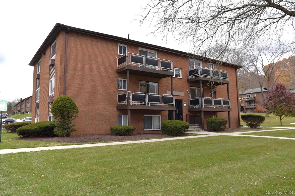Unit for sale at 37 Tanager Road, Blooming Grove, NY 10950