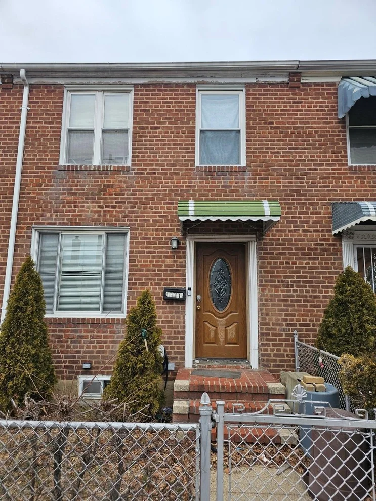 Unit for sale at 19609 Station Road, New York, NY 11358