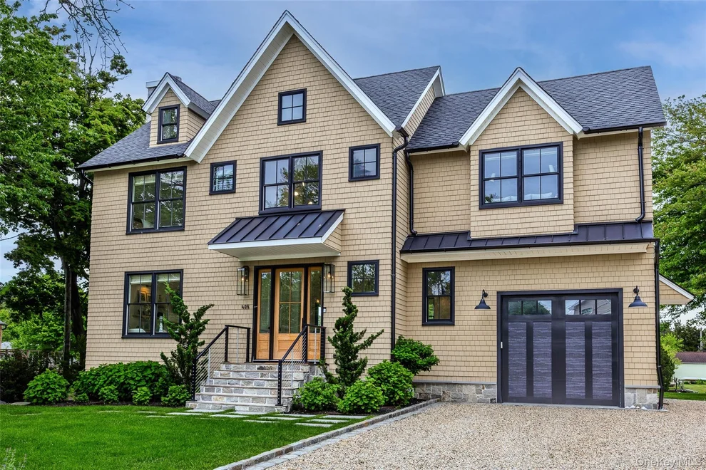 Unit for sale at 405 Williamsburgh Drive, Southold, NY 11971