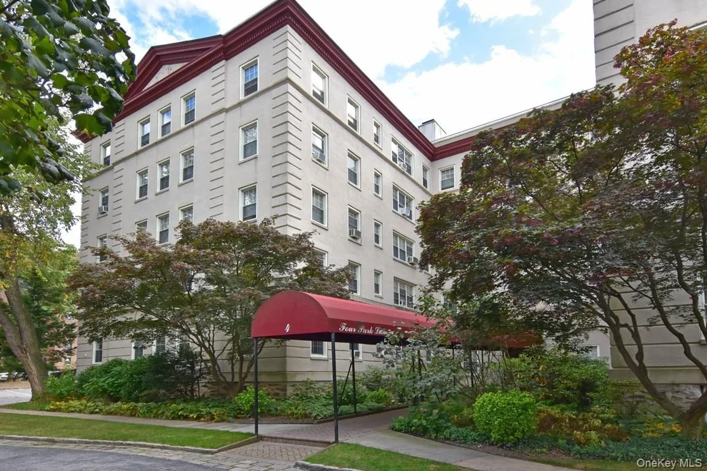Unit for sale at 4 Park Lane, Mount Vernon, NY 10552