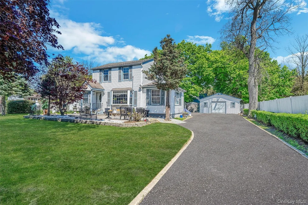 Unit for sale at 37 Grant Avenue, Islip, NY 11717