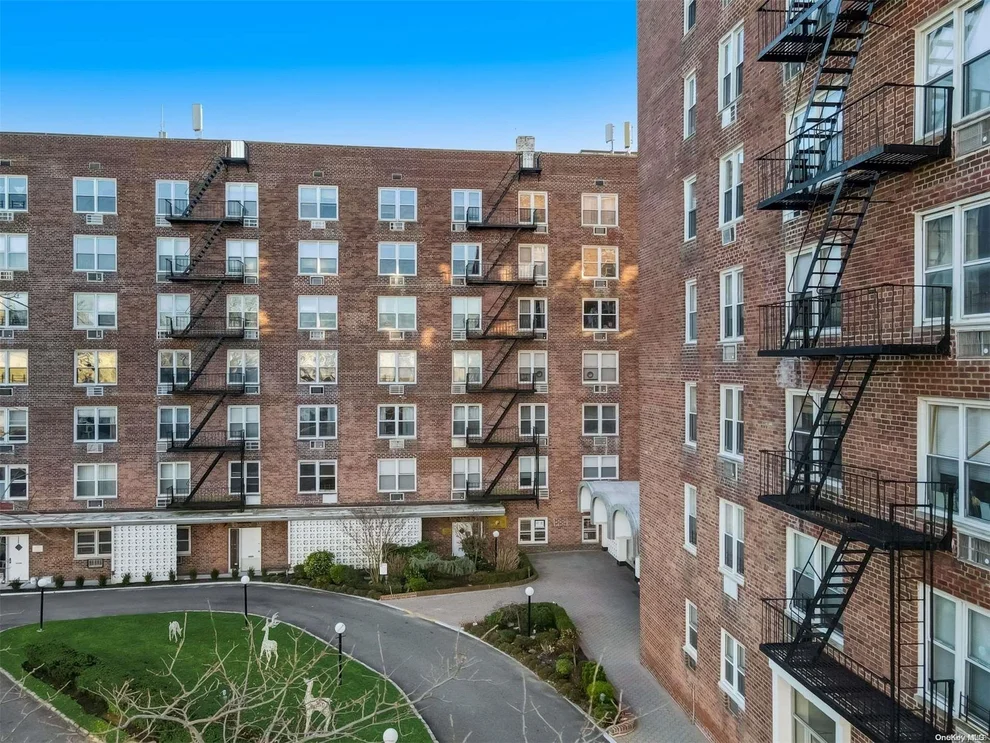 Unit for sale at 54-44 Little Neck Parkway, New York, NY 11362