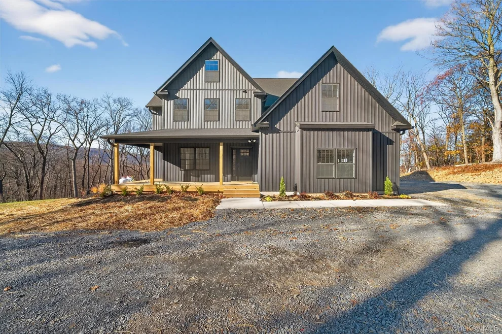 Unit for sale at 20 Calico Lane, Cornwall, NY 10930