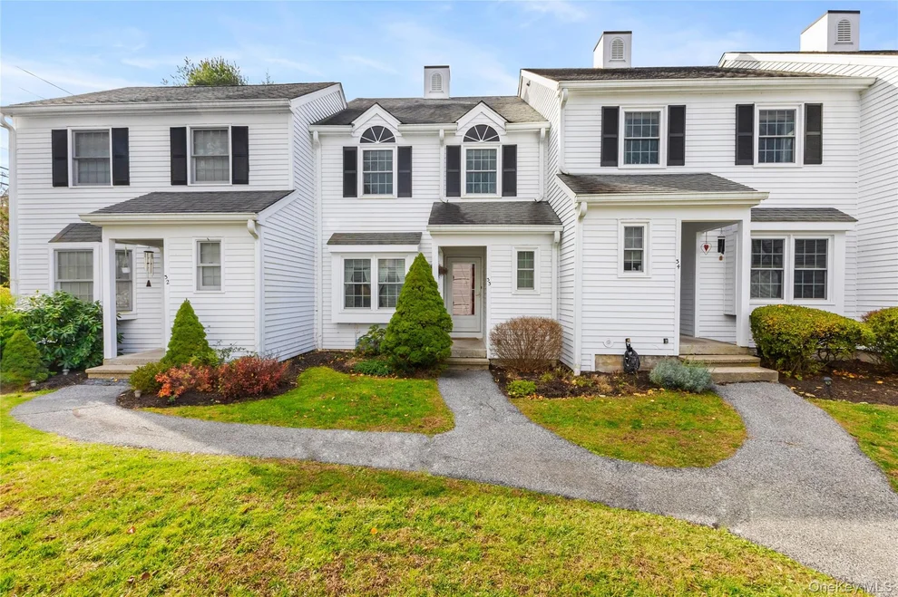 Unit for sale at 33 Briar Court, Lewisboro, NY 10518