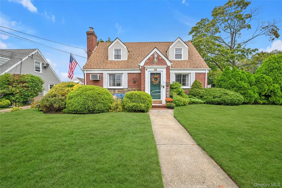 Unit for sale at 39 Morris Parkway, Hempstead, NY 11580