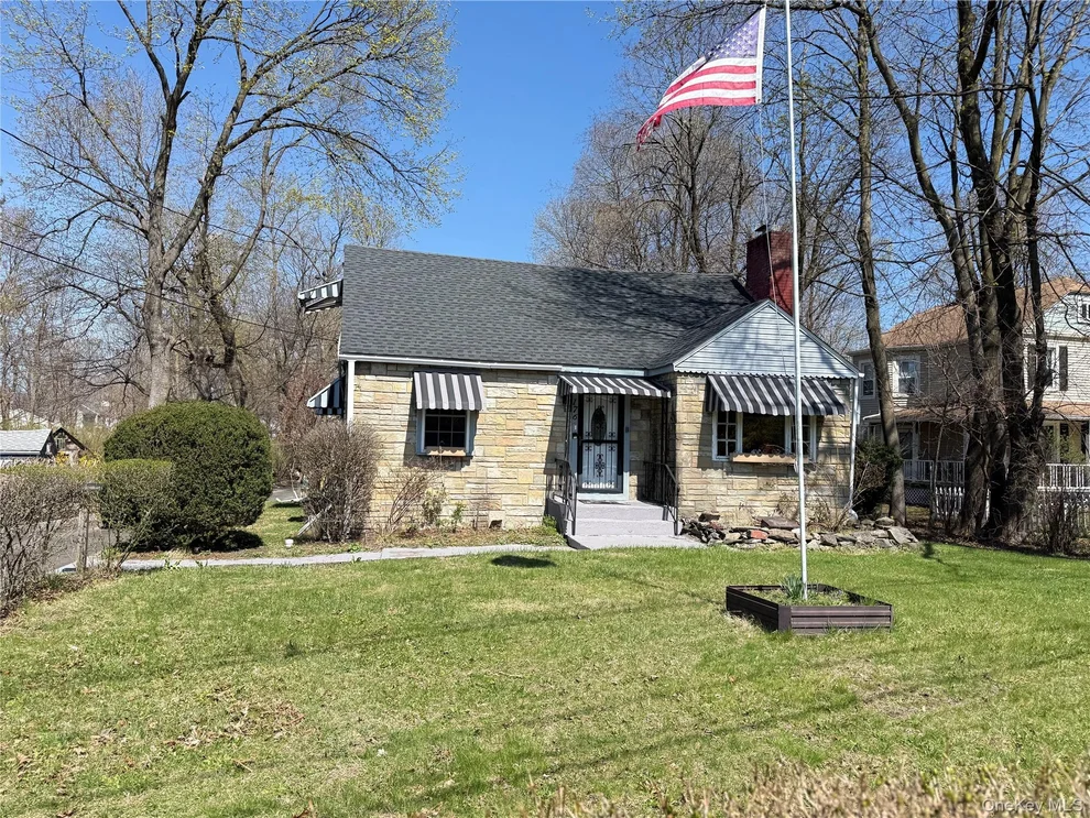 Unit for sale at 176 Willow Avenue, Cornwall, NY 12518