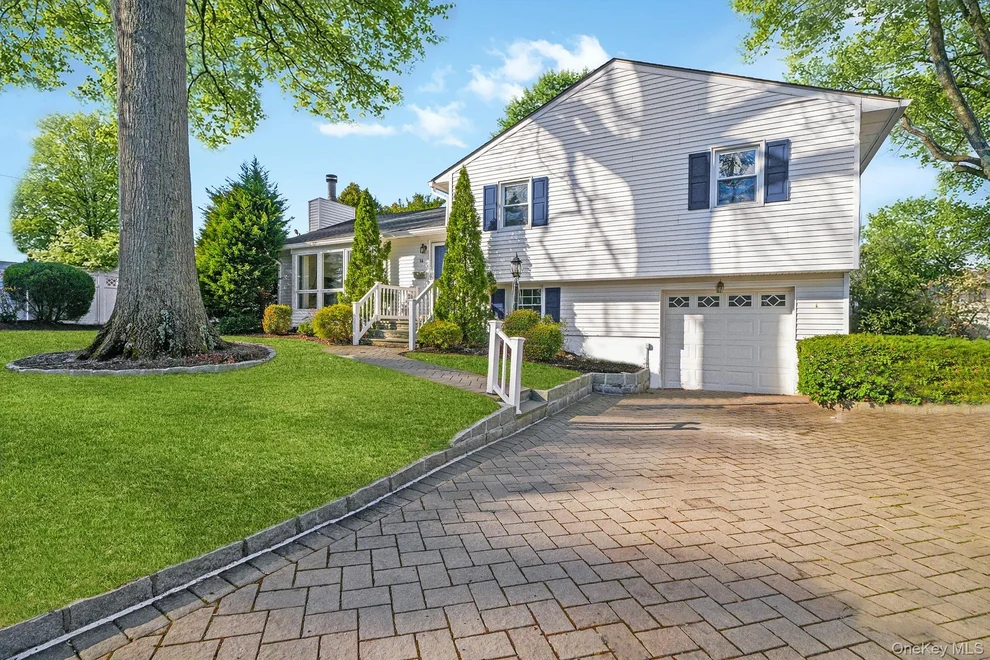 Unit for sale at 14 Alden Place, Greenburgh, NY 10530