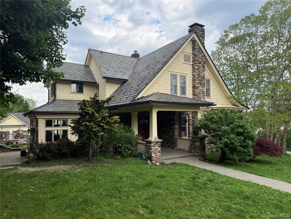 Unit for sale at 205 High Street, Monroe, NY 10950