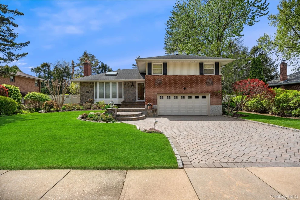 Unit for sale at 39 Morris Drive, Oyster Bay, NY 11791