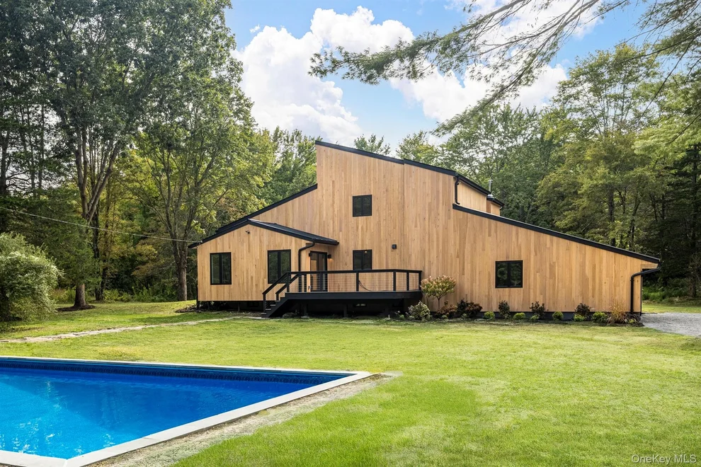Unit for sale at 93 Clinton Corners Road, Pleasant Valley, NY 12578