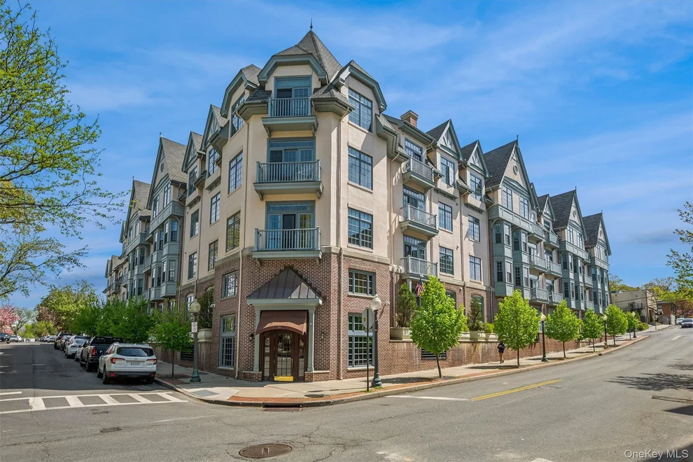 Unit for sale at 55 1st Street, Pelham, NY 10803