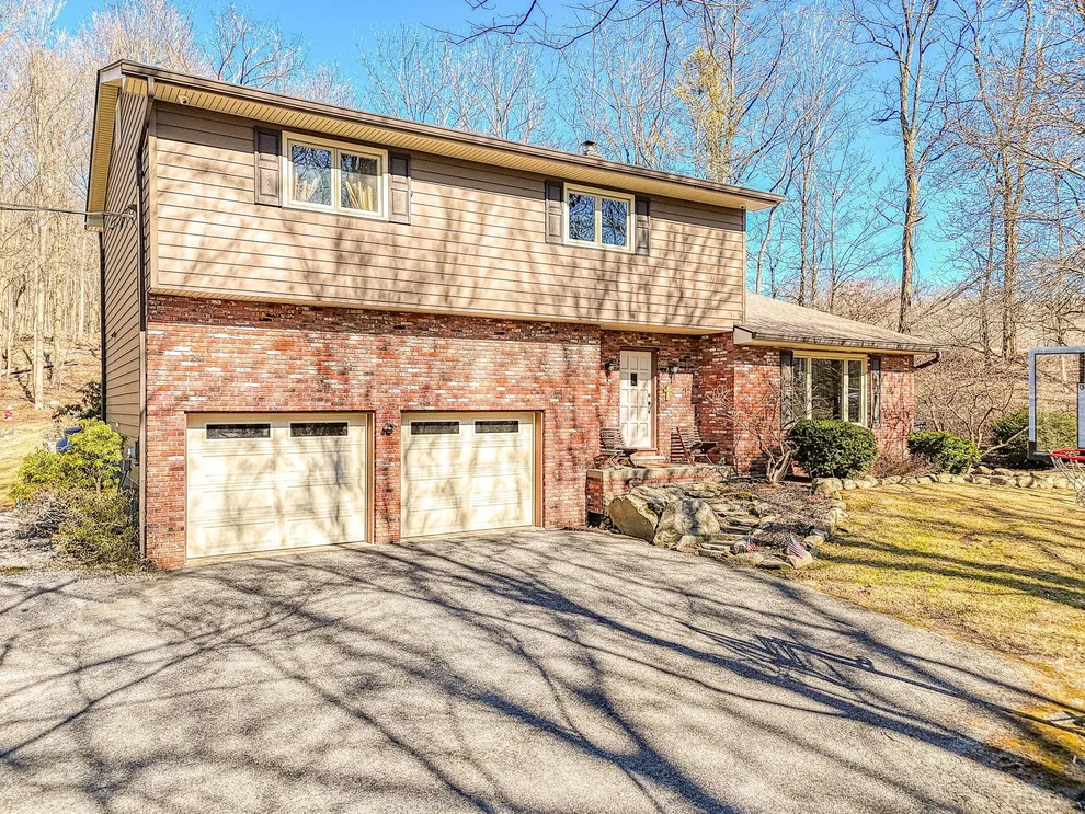 Unit for sale at 44 Felter Hill Road, Monroe, NY 10950