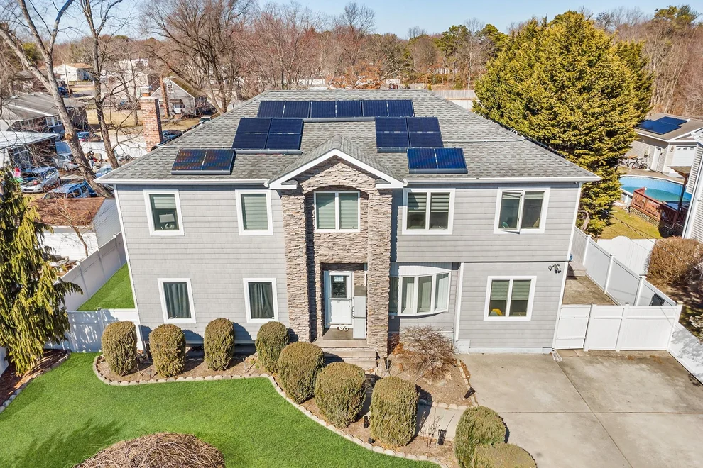 Unit for sale at 47 E Belmont Street, Islip, NY 11706