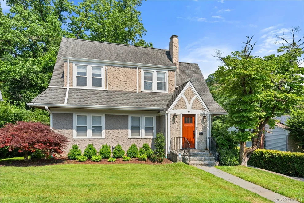 Unit for sale at 32 S Calumet Avenue, Greenburgh, NY 10706