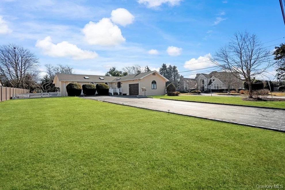 Unit for sale at 209 S Ocean Avenue, Islip, NY 11705