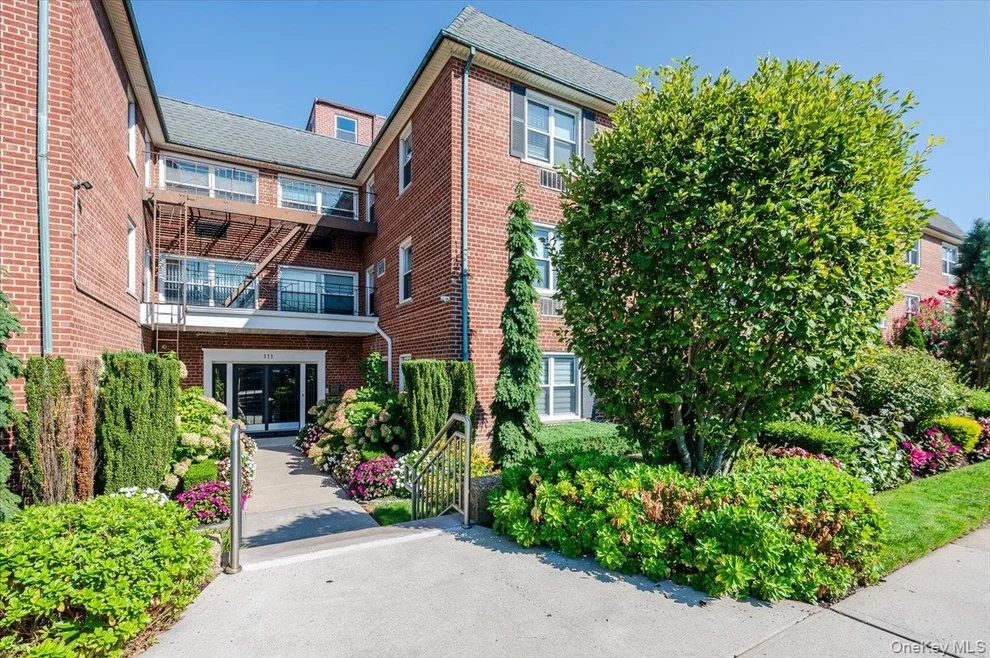 Unit for sale at 111 S Centre Avenue, Hempstead, NY 11570