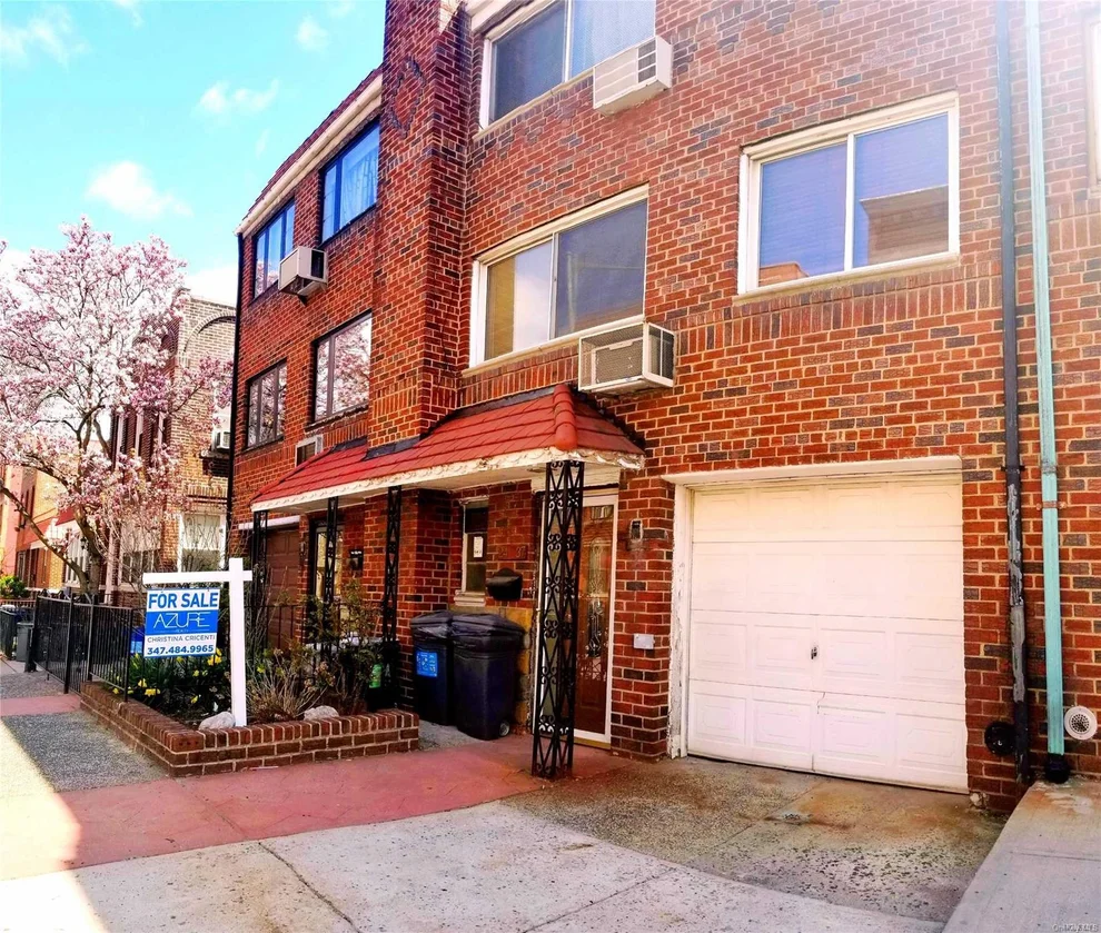 Unit for sale at 24-37 41st Street, New York, NY 11103