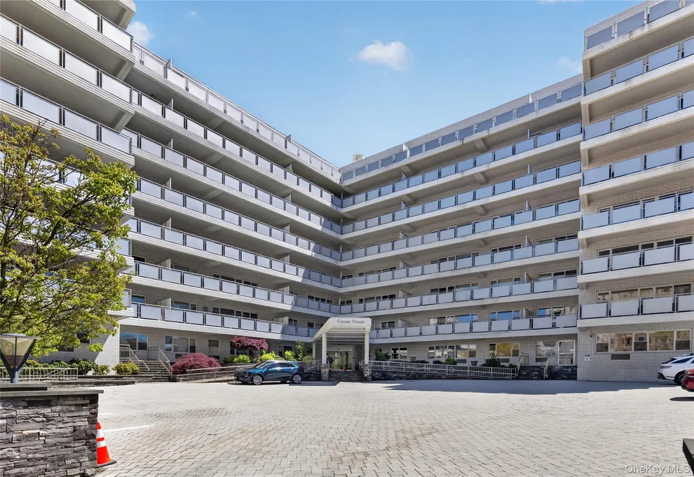 Unit for sale at 300 Martine Ave, White Plains, NY 10601