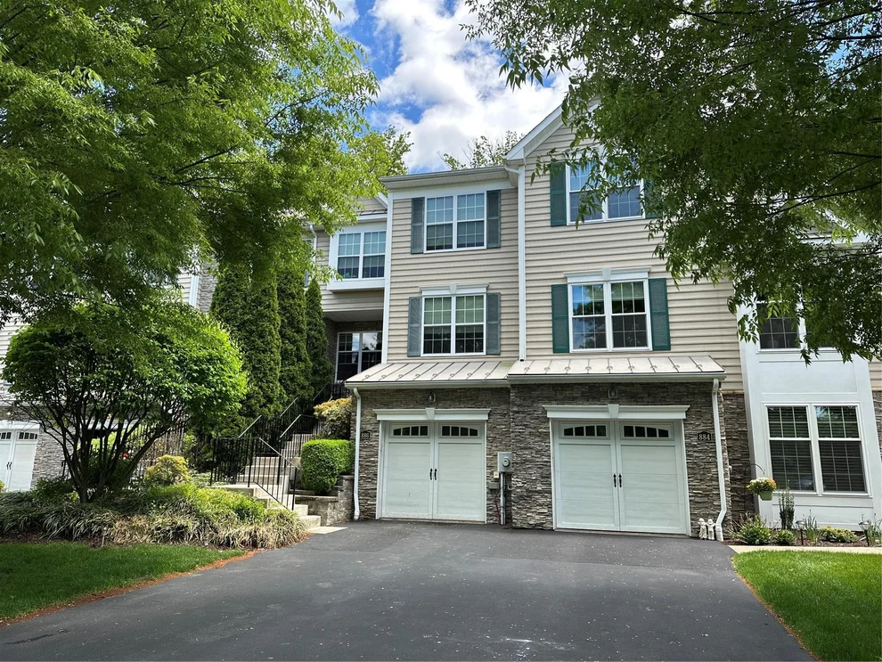 Unit for sale at 886 Huntington Drive, Fishkill, NY 12524