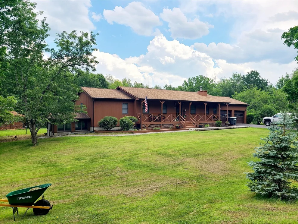 Unit for sale at 43 Last Road, Crawford, NY 10941