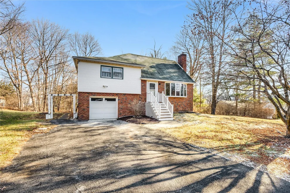 Unit for sale at 30 Alice Lane, Fishkill, NY 12524